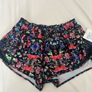 Lululemon Athletica Hotty Hot LR Shirt 2.5”